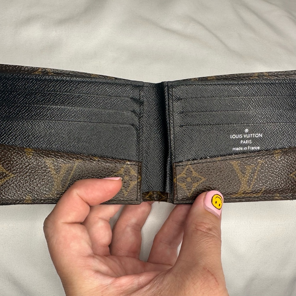 Louis Vuitton Men's Brown Wallet
